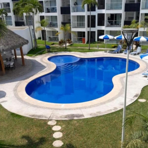 CONDOMINIO ÁLAMO MANZANILLO CON ALBERCA